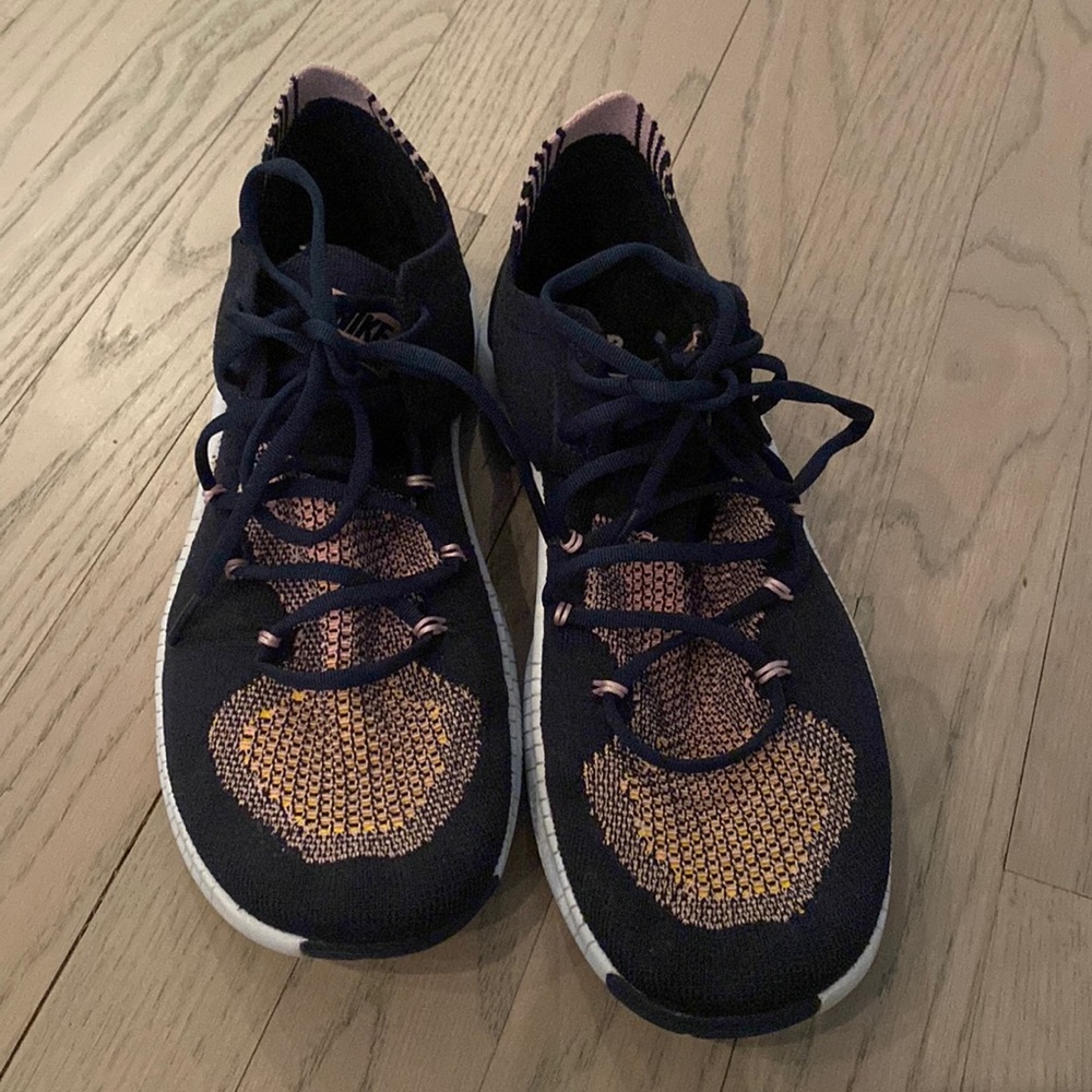 Nike Free Running Shoe